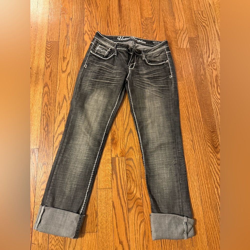 Pepe Jeans Womens size 28 I am wearing Small and it fits me low cut.